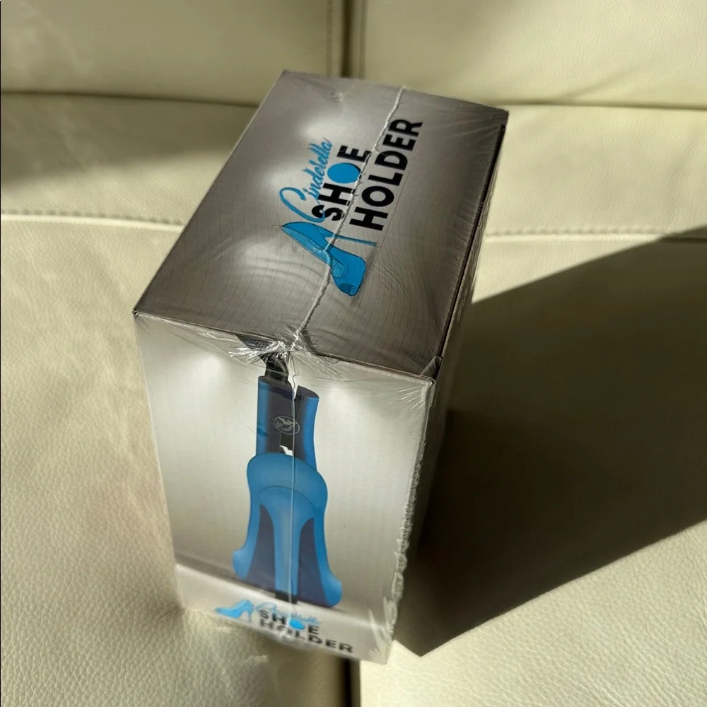 Royale‎ Cindirella Shoe Straightener Holder